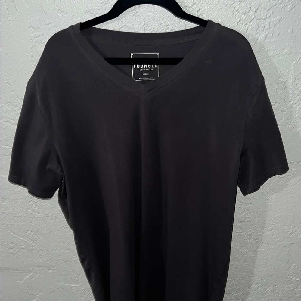 Men's gray V-Neck Shirt